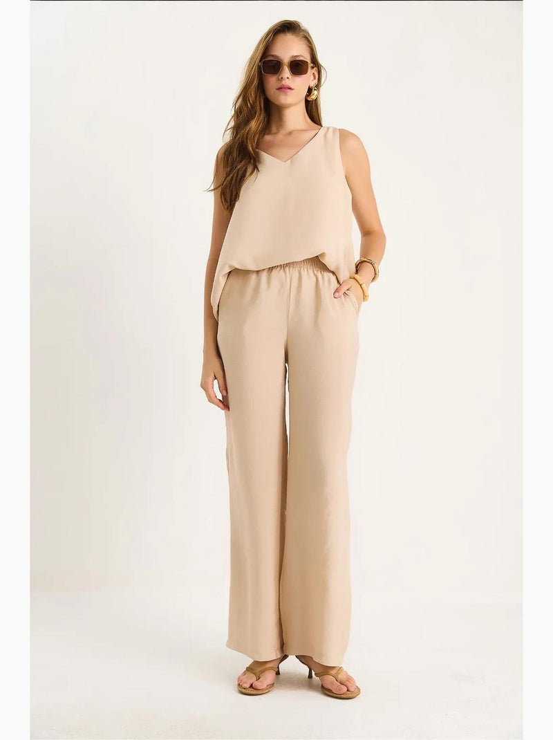 Conjunto de dos piezas con blusa de tirantes y cuello en v y pantalón palazzo lucci Beige arcilla - Kiabi