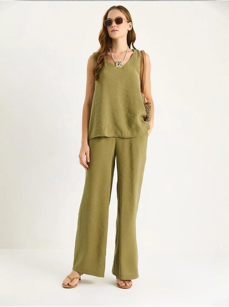 Conjunto de dos piezas con blusa de tirantes y cuello en v y pantalón palazzo lucci Caqui - Kiabi
