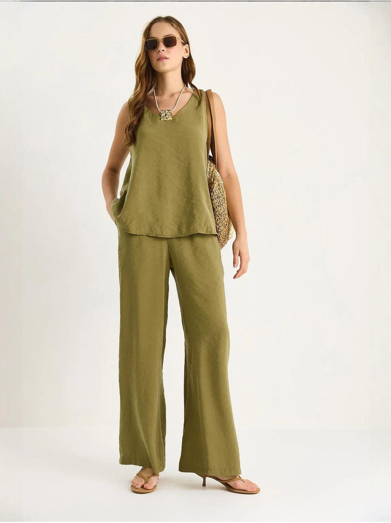 Conjunto de dos piezas con blusa de tirantes y cuello en v y pantalón palazzo lucci Caqui - Kiabi