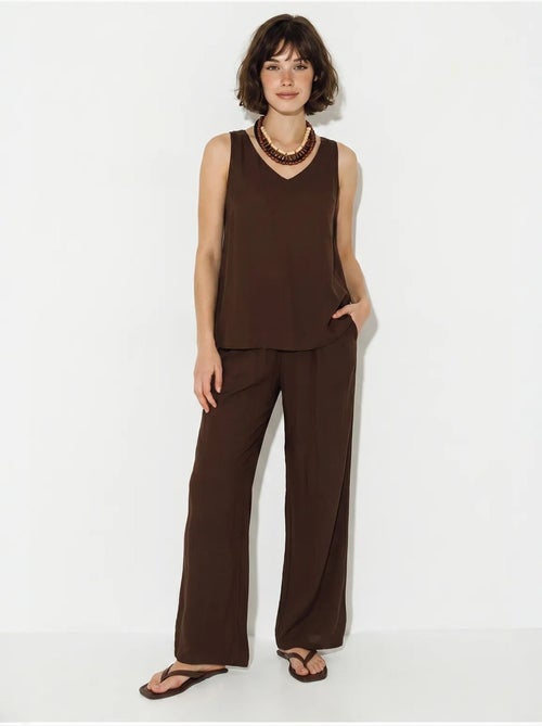 Conjunto de dos piezas con blusa de tirantes y cuello en v y pantalón palazzo lucci - Kiabi Conjunto de dos piezas con blusa de tirantes y cuello en v y pantalón palazzo lucci - Kiabi