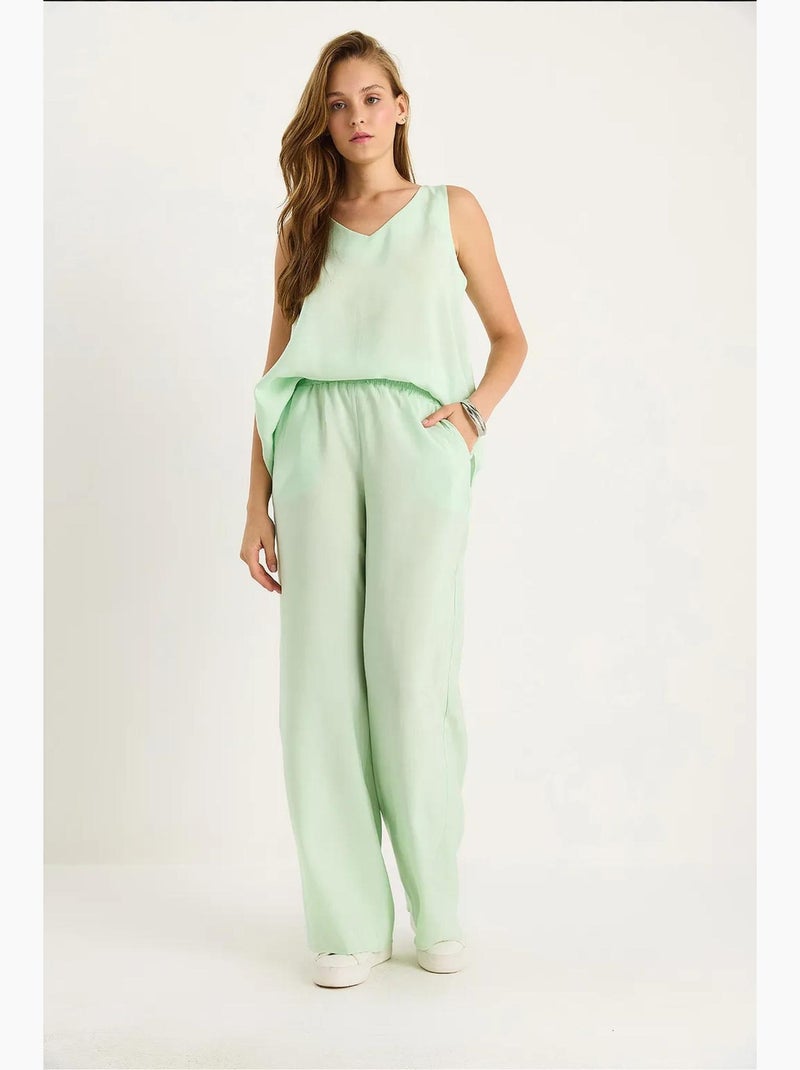Conjunto de dos piezas con blusa de tirantes y cuello en v y pantalón palazzo lucci Verde menta - Kiabi