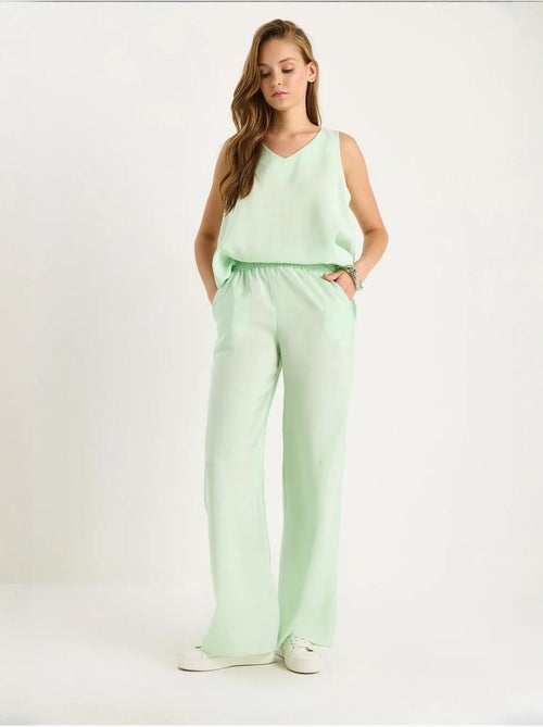 Conjunto de dos piezas con blusa de tirantes y cuello en v y pantalón palazzo lucci - Kiabi Conjunto de dos piezas con blusa de tirantes y cuello en v y pantalón palazzo lucci - Kiabi