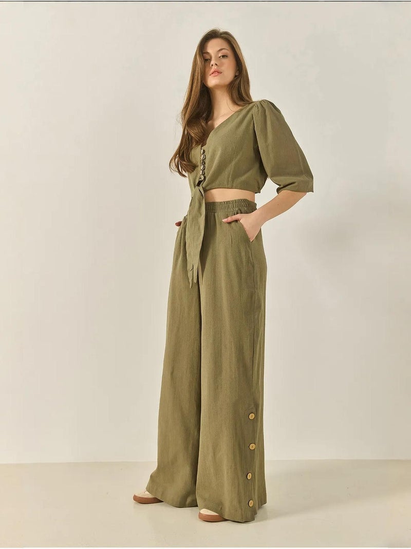 Conjunto de dos piezas con blusa y pantalón abotonado con detalle de lazo lucci Caqui - Kiabi