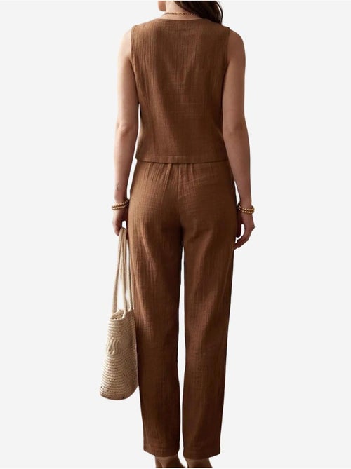 Conjunto de dos piezas con botones y cuello en v texturizado de my fashion - Kiabi