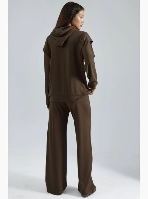 Conjunto de dos piezas con capucha bordada hiccup - Kiabi Conjunto de dos piezas con capucha bordada hiccup - Kiabi