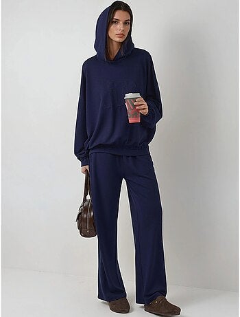 Conjunto de dos piezas con capucha, corte oversize y cintura alta hiccup
