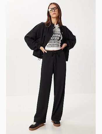 Conjunto de dos piezas con chaqueta con detalle de bolsillo y pantalón de pierna ancha istanbul