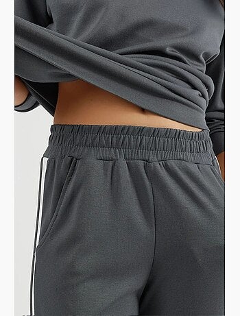 Conjunto de dos piezas con cuello y cremallera y pierna ancha hiccup