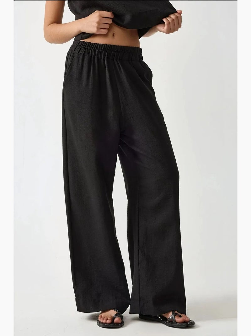 Conjunto de dos piezas de blusa con tacto de lino y pantalón con cintura elástica hiccup Negro - Kiabi