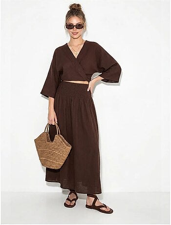 Conjunto de dos piezas de blusa y falda midi de algodón lucci