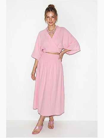 Conjunto de dos piezas de blusa y falda midi de algodón lucci