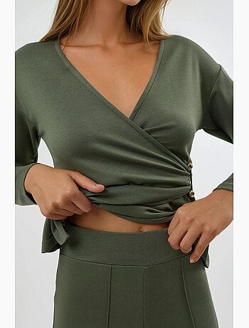 Conjunto de dos piezas de cintura alta y pierna ancha con blusa cruzada hiccup