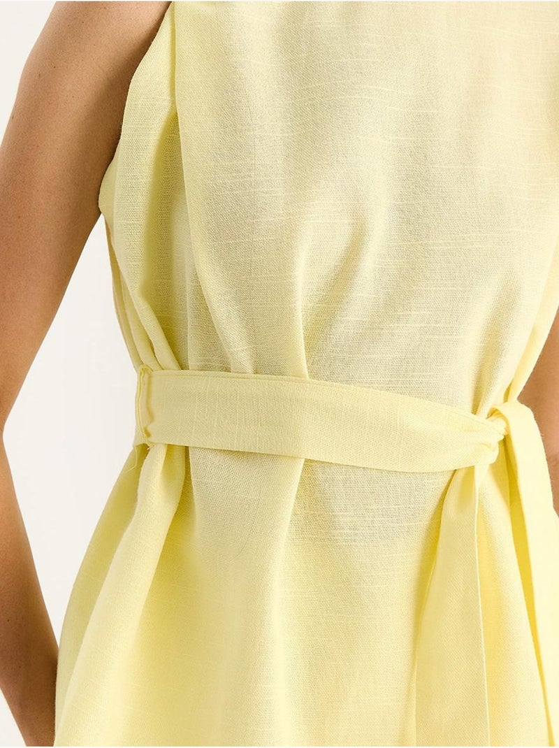 Conjunto de dos piezas de lino con cinturón y detalle de nudo en el hombro lucci Amarillo limón - Kiabi