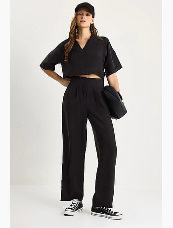 Conjunto de dos piezas de punto con cuello en v y pantalones de pierna ancha de lucci