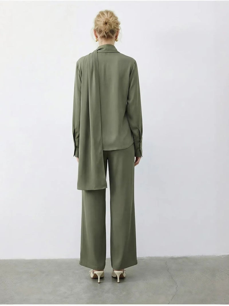 Conjunto de dos piezas de talle alto y pierna ancha con cuello de camisa. Lucci Verde caqui - Kiabi