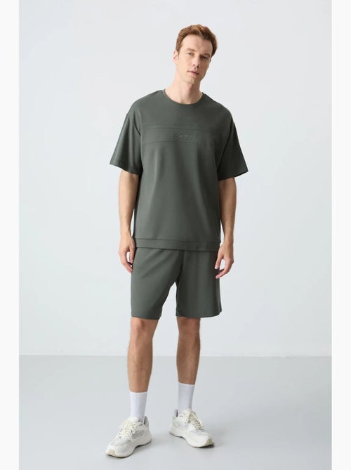 Conjunto de hombre de camiseta oversize y shorts de mezcla de algodón tommy - Kiabi