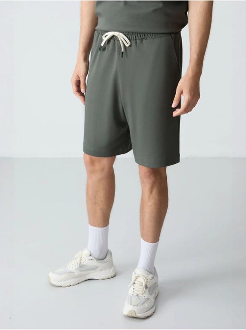 Conjunto de hombre de camiseta oversize y shorts de mezcla de algodón tommy - Kiabi