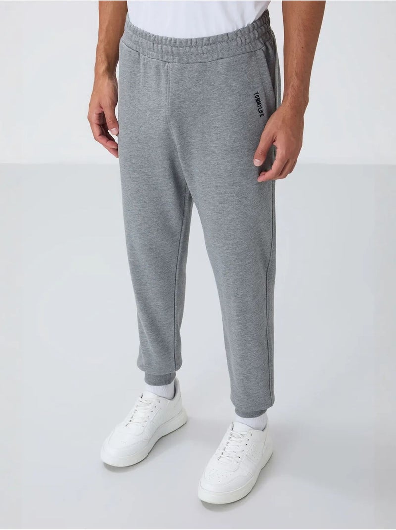 Conjunto de hombre de sudadera con capucha y pantalón tommy Gris - Kiabi