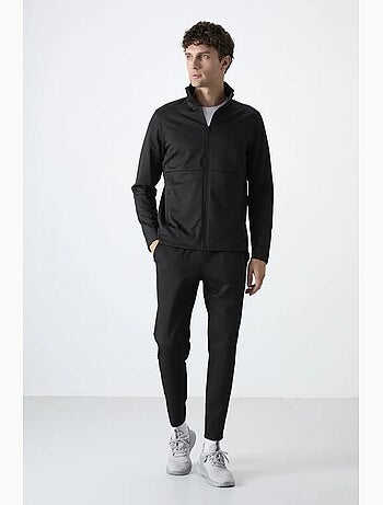 Conjunto de hombre de sudadera con cuello con cremallera y pantalón tommy