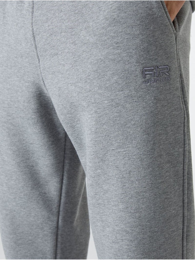 Conjunto de hombre de sudadera y pantalón de felpa de algodón y poliéster tommy Gris - Kiabi