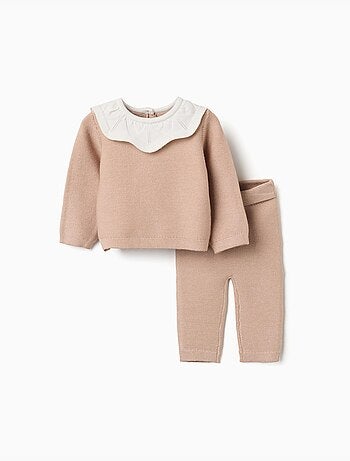 Conjunto de jersey y pantalón de punto