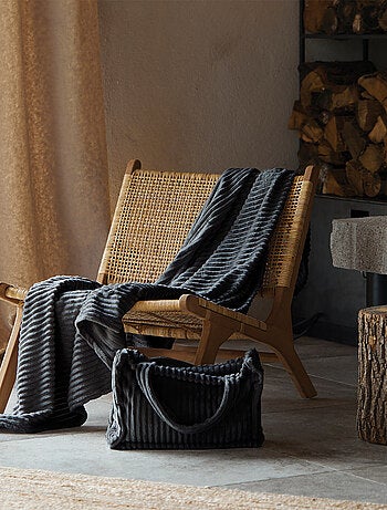 Conjunto de manta y bolso de punto elástico