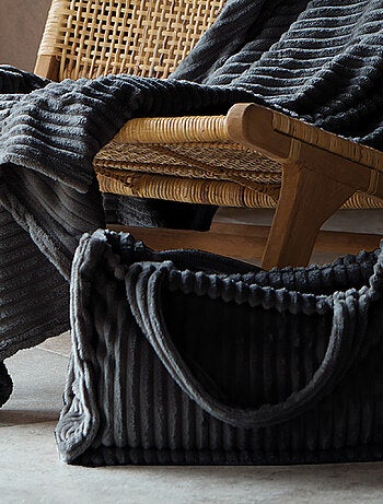 Conjunto de manta y bolso de punto elástico