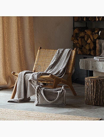 Conjunto de manta y bolso de punto elástico