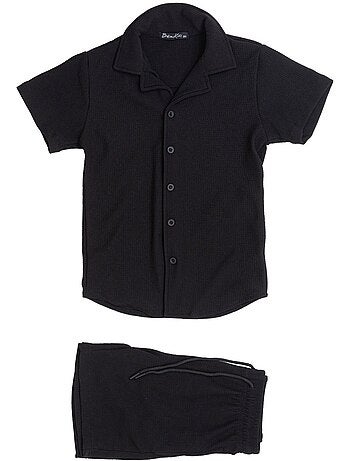 Conjunto de pantalón corto y camisa Kebello