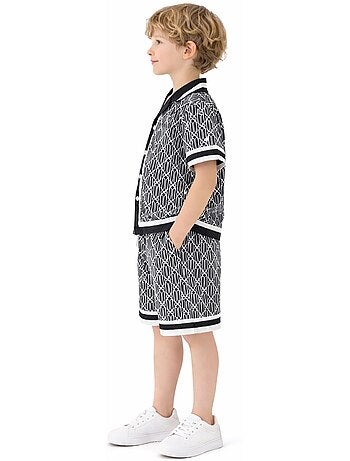 Conjunto de pantalón corto y camisa Kebello
