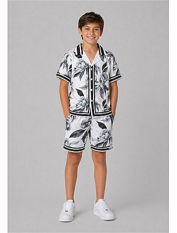 Conjunto de pantalón corto y camisa Kebello