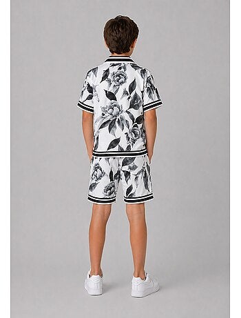 Conjunto de pantalón corto y camisa Kebello