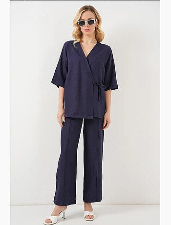 Conjunto de pantalón kimono con cuello en v extragrande y cierre de lazo bdart