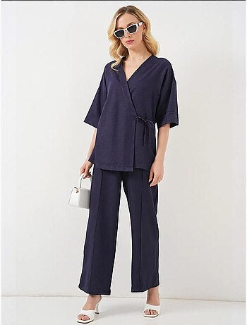 Conjunto de pantalón kimono con cuello en v extragrande y cierre de lazo bdart