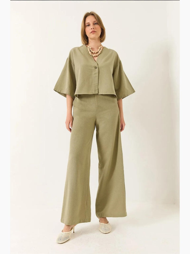 Conjunto de pantalón kimono palazzo de lino con mangas murciélago y cuello en v lucci Verde pastel - Kiabi