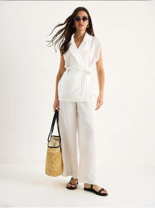 Conjunto de pantalón palazzo modal con chaleco y detalle de bolsillo de bianco lucci - Kiabi