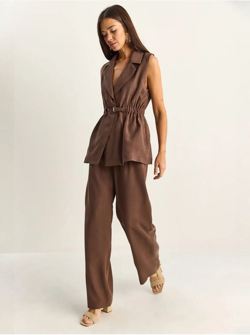 Conjunto de pernera ancha de talle alto con cuello de chaqueta lucci Marrón chocolate - Kiabi