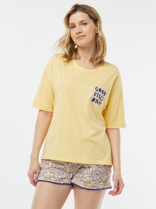 Conjunto de pijama con camiseta con mensaje + pantalón corto estampado