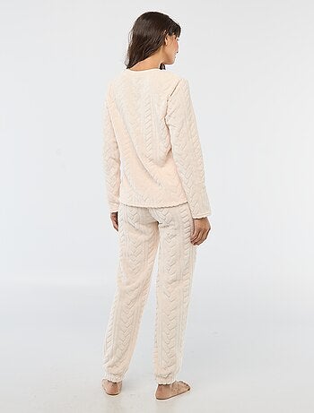 Conjunto de pijama largo cálido y de material texturizado - 2 piezas