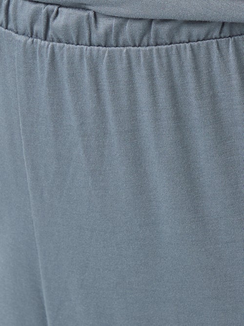 Conjunto de pijama largo camisa + pantalón - 2 piezas - Kiabi Conjunto de pijama largo camisa + pantalón - 2 piezas - Kiabi