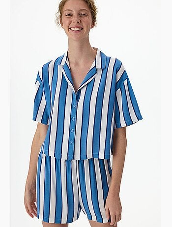 Conjunto de pijama vacation a rayas con camisa de manga corta y short penti