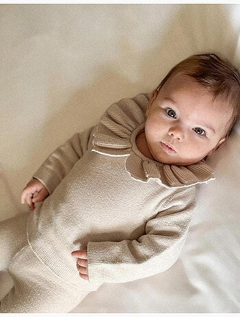 Conjunto de punto con pantalón y blusa