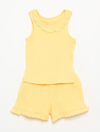 Conjunto de short y camiseta sin mangas de punto calado