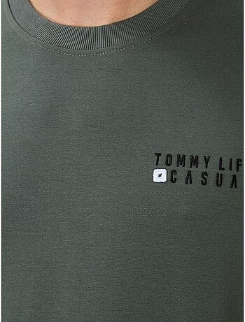 Conjunto de sudadera y pantalón oversize cuello redondo tommy