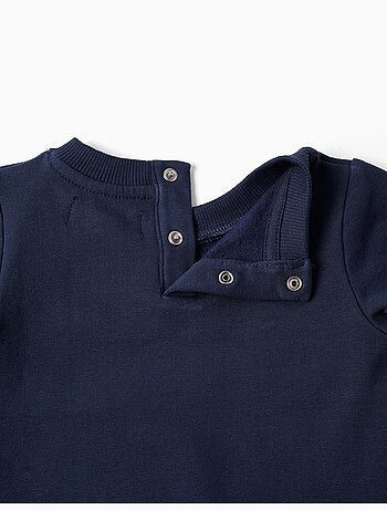Conjunto de sudadera y pantalones de chándal perchados