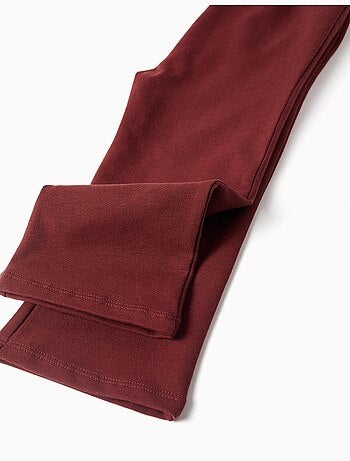 Conjunto de sudadera y un pantalón de algodón