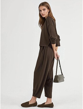 Conjunto de suéter de cuello redondo extragrande y pantalones elásticos hiccup