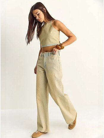 Conjunto de top halter de denim de talle alto y pantalones de pernera ancha lucci