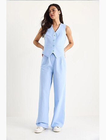 Conjunto de tres piezas con pantalón de cintura alta, chaleco y forro lucci