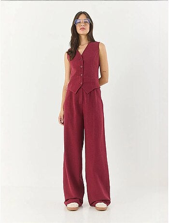Conjunto de tres piezas con pantalón de cintura alta, chaleco y forro lucci